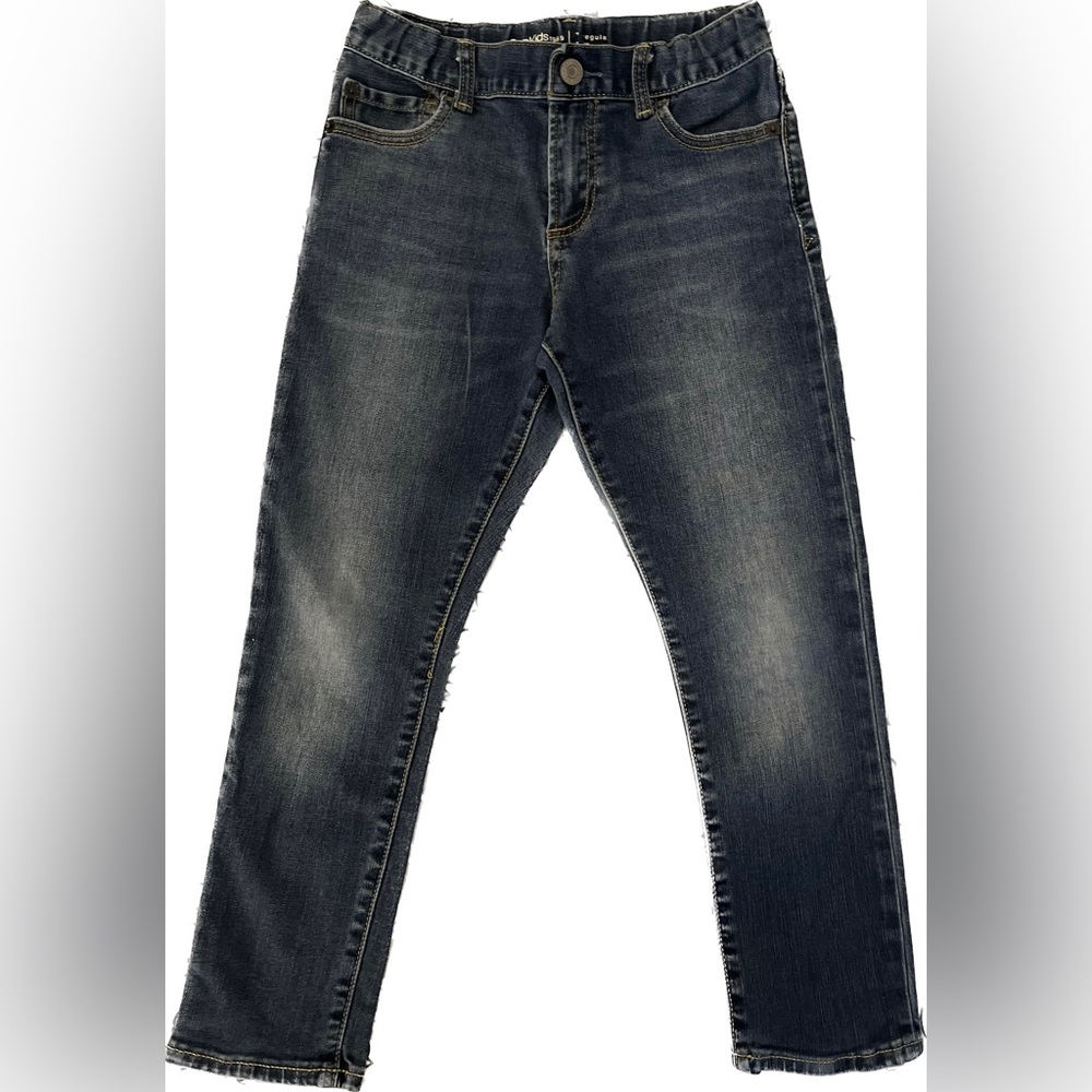 Gap boys’ jeans. Size 7 Regular (slim) Hardly worn.